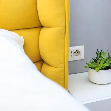 Apartman Colorful Oasis With Sunny Balcony Tirana
